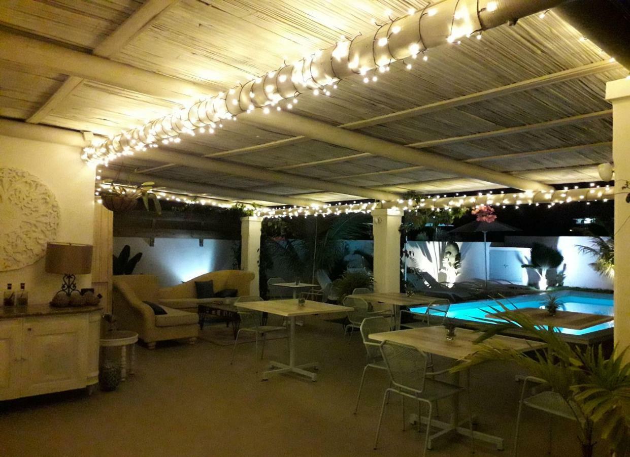 Le Mandala Moris Guesthouse Pointe Aux Canonniers Grand-Baie Kültér fotó