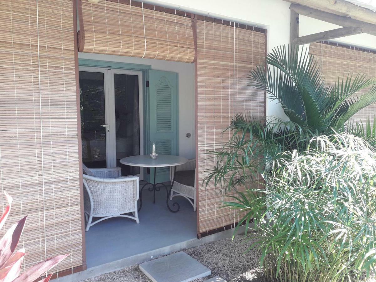 Le Mandala Moris Guesthouse Pointe Aux Canonniers Grand-Baie Kültér fotó